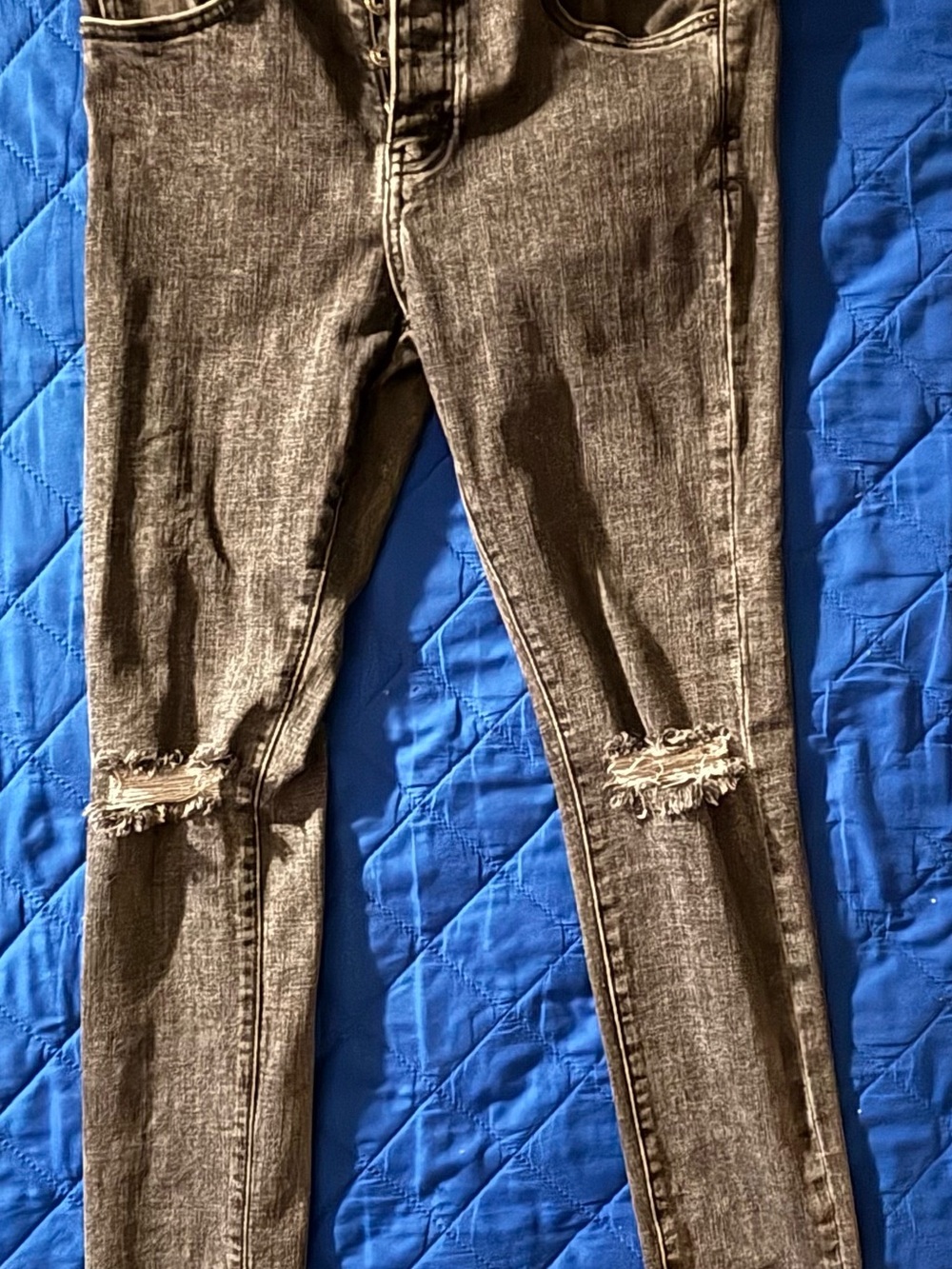 Men skinny jeans